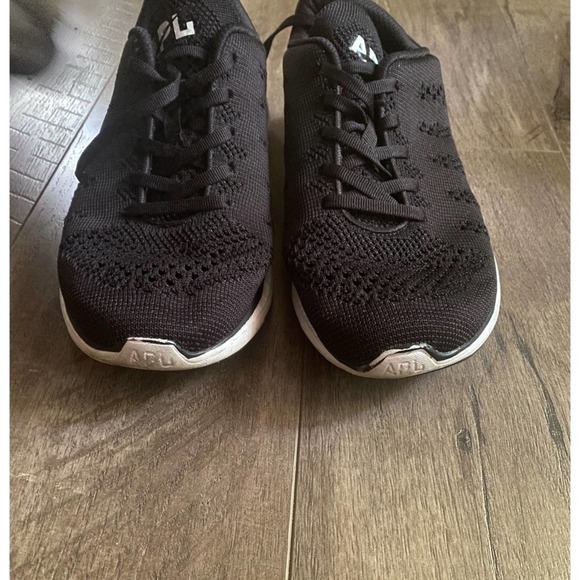 APL TechLoom Pro Athletic Running Sneaker Black 8.5 - Picture 3 of 4